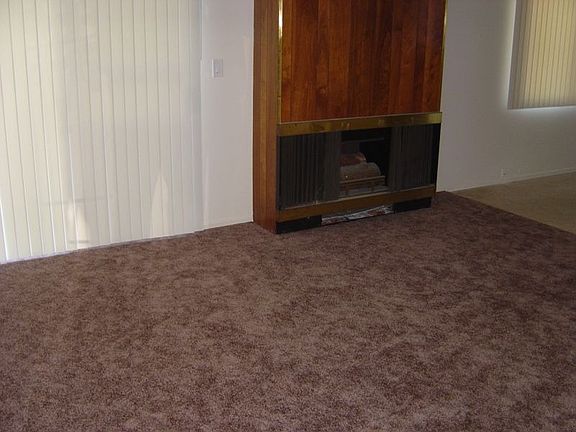 5th image of 4851 Limerick Ave