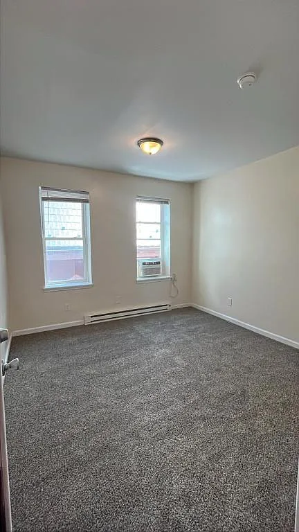 126 W Potomac St, unit 5 — Photo 4