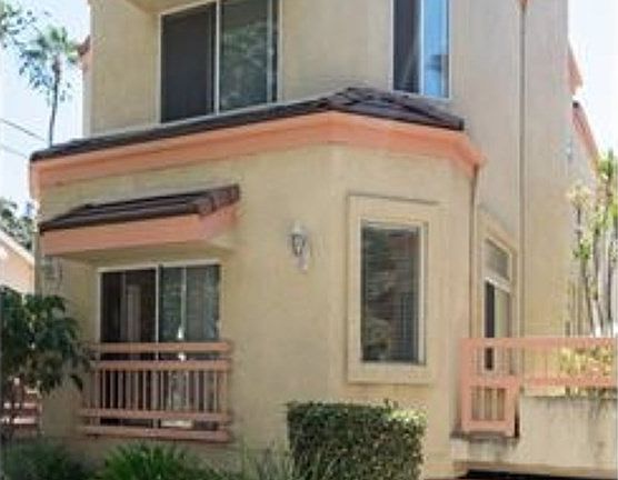 2nd image of 1816 Orchard Ave APT 2