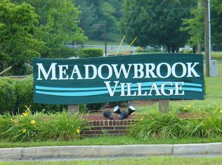 8713 Little Hoop Rd, Roanoke, VA 24019