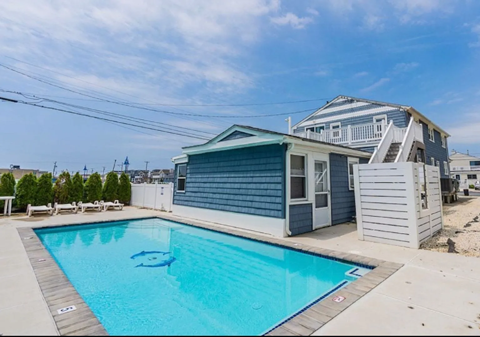 Winter Rental - 1 Bed / 1 Bath - Beach Block - Accommodates 2 — Photo 2