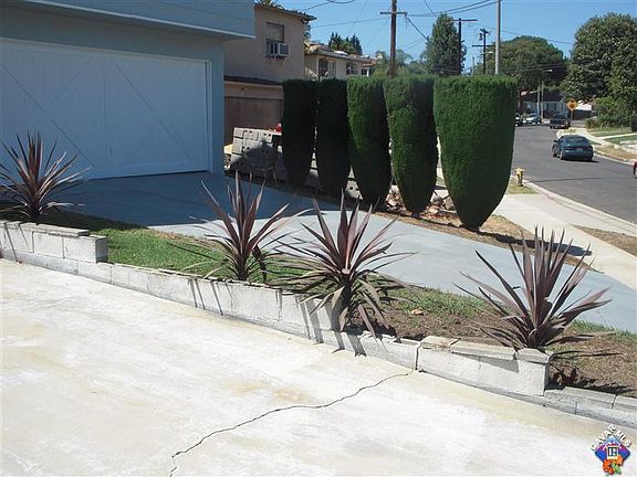 4th image of 6107 Buckler Ave