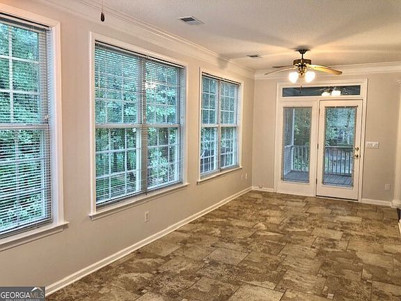 4th image of 2037 Village Park Dr