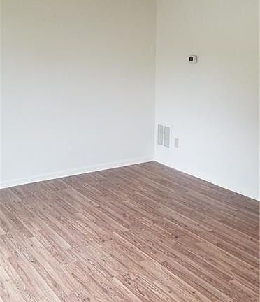 4th image of 3416 Crimson Holly Ct
