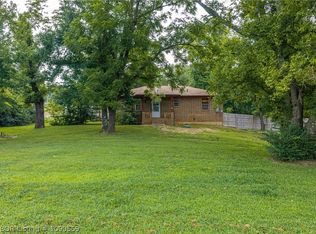 1515 Oak Grove Rd, Van Buren, AR 72956