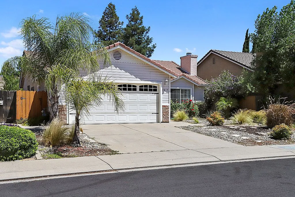 2617 Puccini Pl photo 1