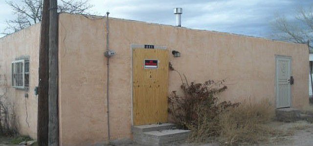 1st image of 611 E Pueblo Dr