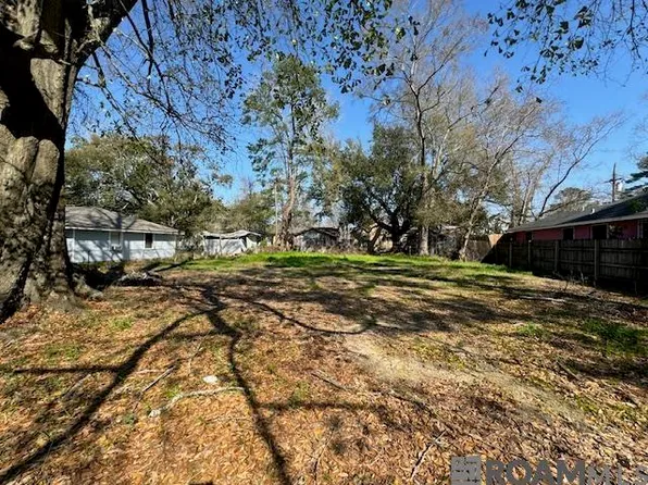 3955 Iroquois St, Baton Rouge, LA 70805