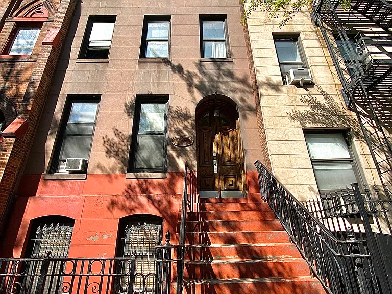 417 W 46th St #1 — Photo 1