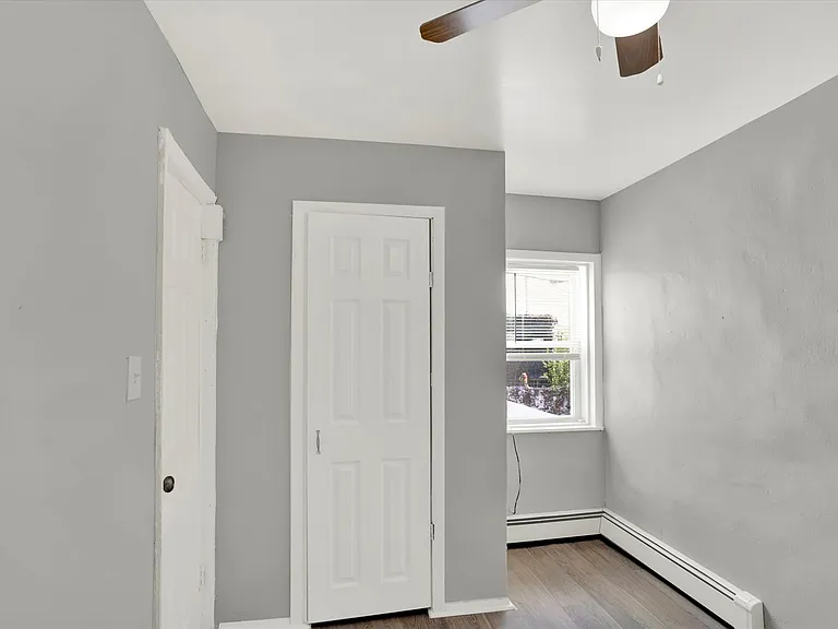 3019 Weikel St — Photo 8
