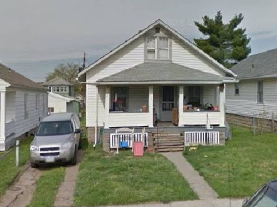 1st image of 741 Luck Ave