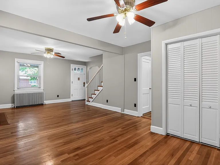 14011 Rectory Ln — Photo 42