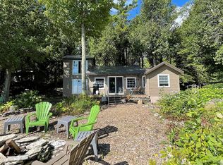 6096 Lakeshore Rd, Sturgeon Bay, WI 54235