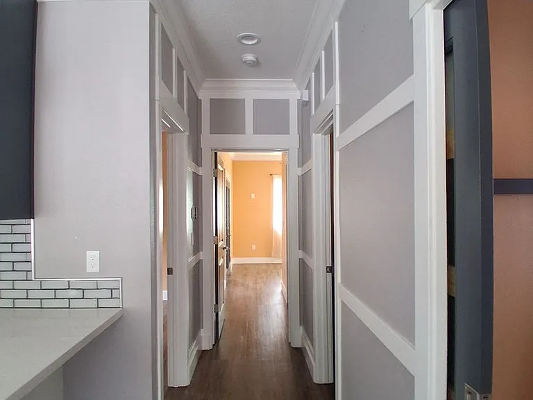 2112 Eicher Ave — Photo 6