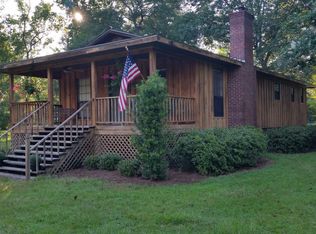 222 Cherokee Rd, Glenwood, GA 30428