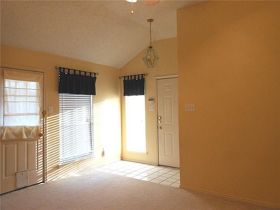 2nd image of 948 Marlin Dr