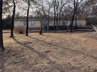 9601 Moccasin Ln, Harrah, OK 73045