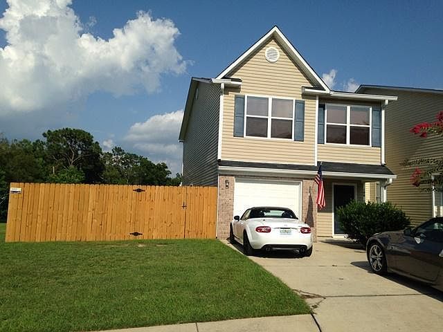 1st image of 106 McNair Dr