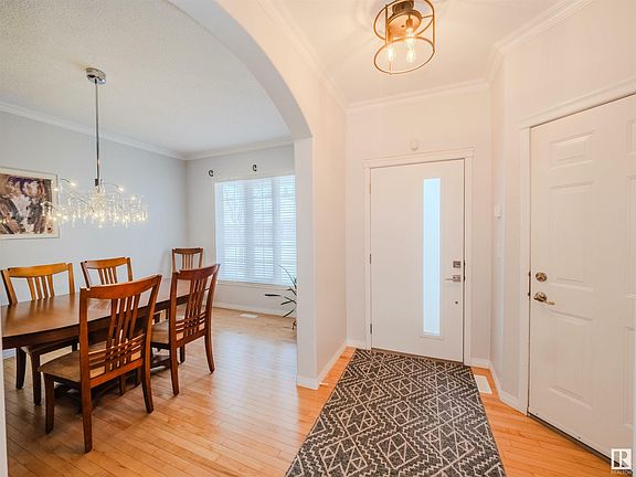 2nd image of 170 Kingswood Blvd #19