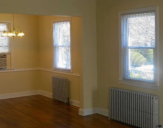 2nd image of 3214 Bell Blvd