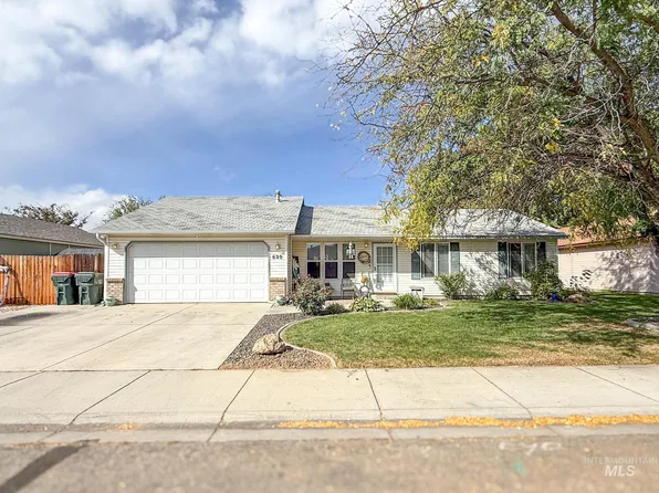 620 E Cougar Dr, Meridian, ID 83646