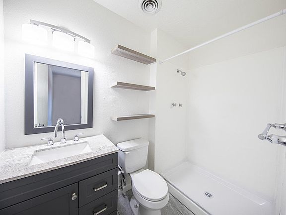 5th image of 13360 Camino Del Norte NE