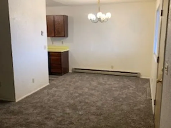 44 6th Street Apartments, 44 6th St W APT 13, Billings, MT 59101