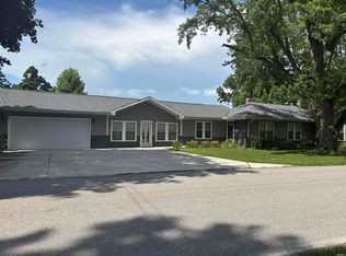 10484 Pretty Lake Trl, Plymouth, IN 46563