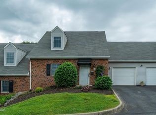 2700 Indian Ridge Rd APT 31, Johnson City, TN 37601