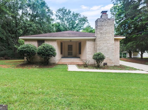 8 Thompson Ln, Thomaston, GA 30286