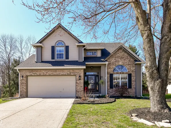 6318 Creekview Ln, Fishers, IN 46038