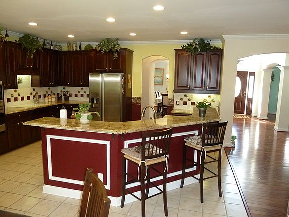 5th image of 11301 Fountaingrove Dr