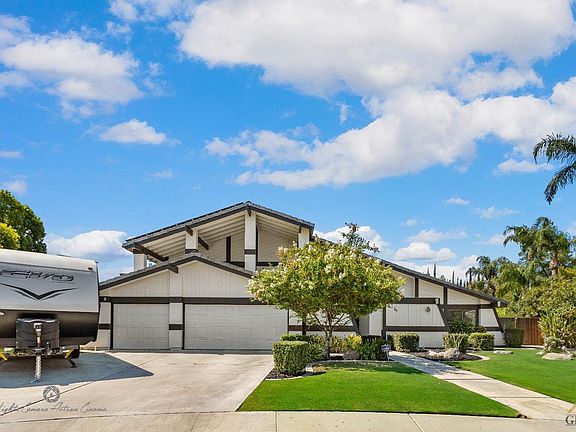 4th image of 1009 Halterio Ct