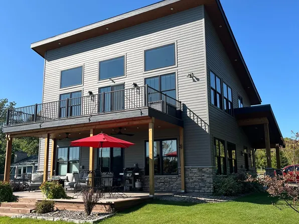51235 Amber Ave, Stanchfield, MN 55080