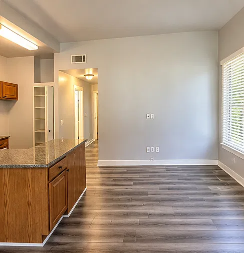 1060 E Orange Grove Blvd — Photo 3