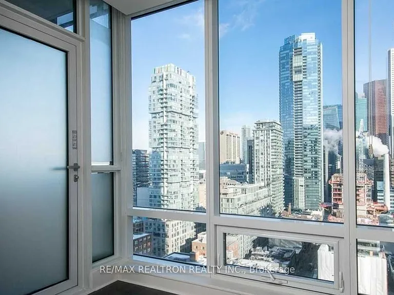 295 Adelaide St W #2405 — Photo 12
