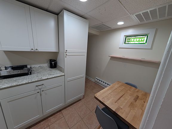 4th image of 201 Mansion Dr APT 2C