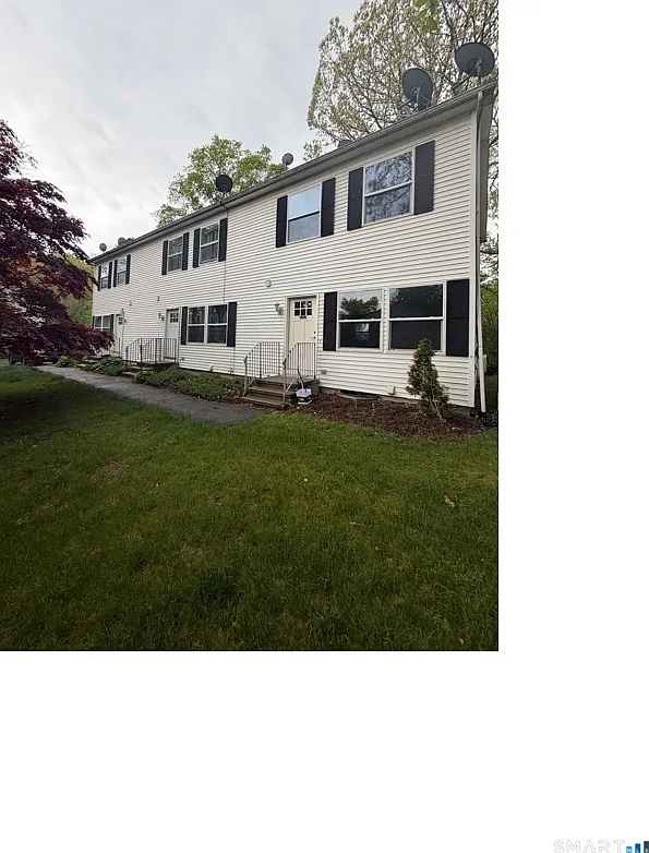 2 bed, 1.5 bath, 1040 sqft, $2,500 — Photo 1