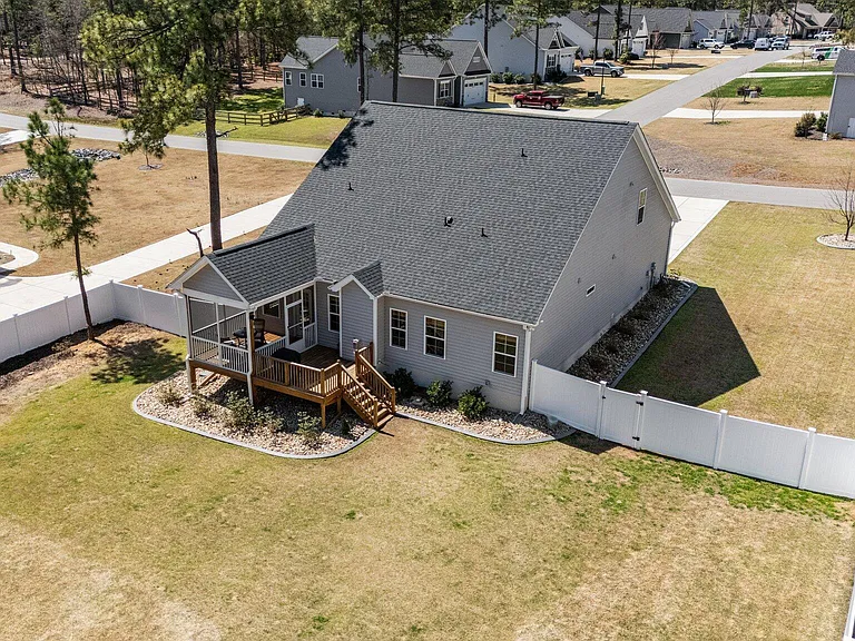 109 Country Ridge Ln — Photo 11