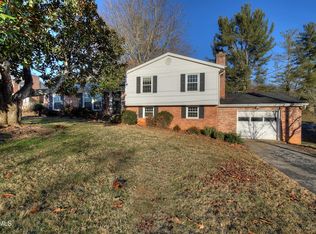 608 Whispering Way, Kingsport, TN 37663