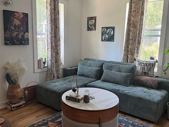 3rd image of 4525 Avenue D #2