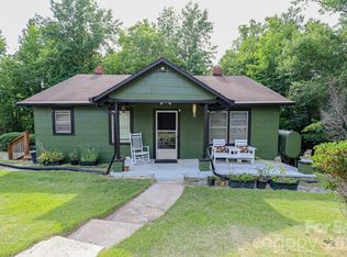 1646 Silver St, Morganton, NC 28655