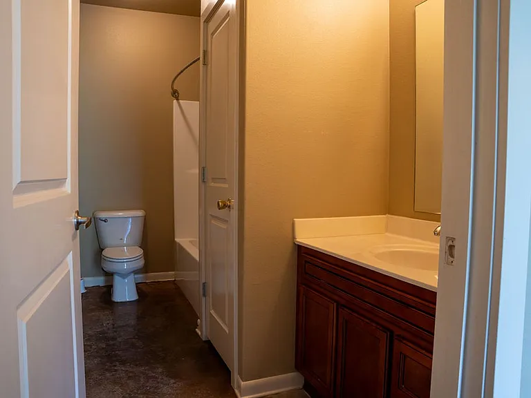 2400 MARKET PLAZA DRIVE — Photo 26