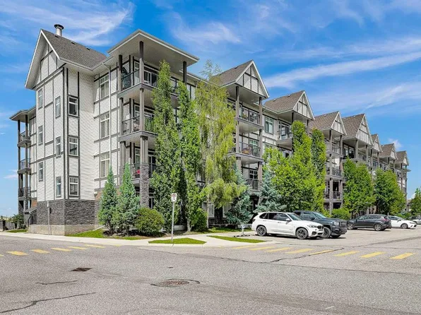 6703 S New Brighton Ave SE #305, Calgary, AB T2Z 5C8