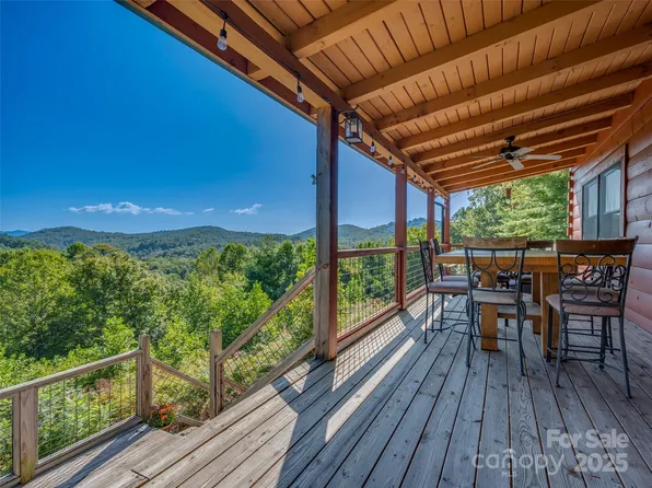 174 Big Raven Ln, Saluda, NC 28773