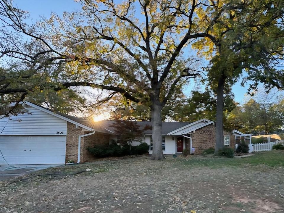 2nd image of 3605 Chickasaw Dr