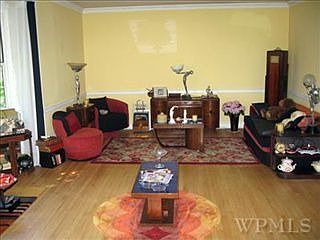 2nd image of 3 Campus Pl APT 2C