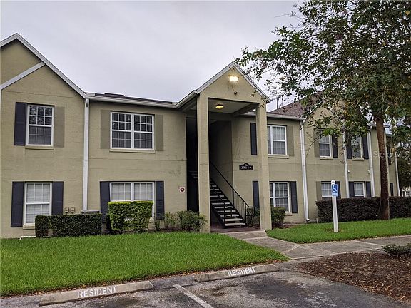 2nd image of 2053 Dixie Belle Dr APT J