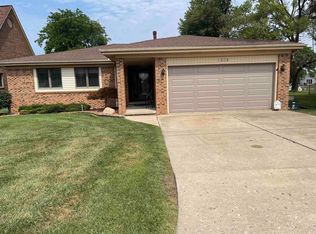 7234 Bluebill Rd, Algonac, MI 48001