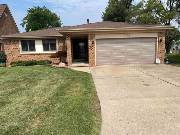 7234 Bluebill Rd, Algonac, MI 48001